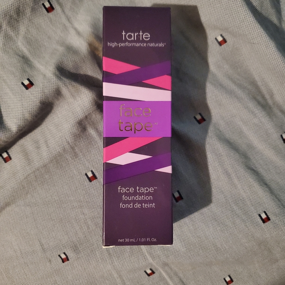 Tarte shape tape foundation